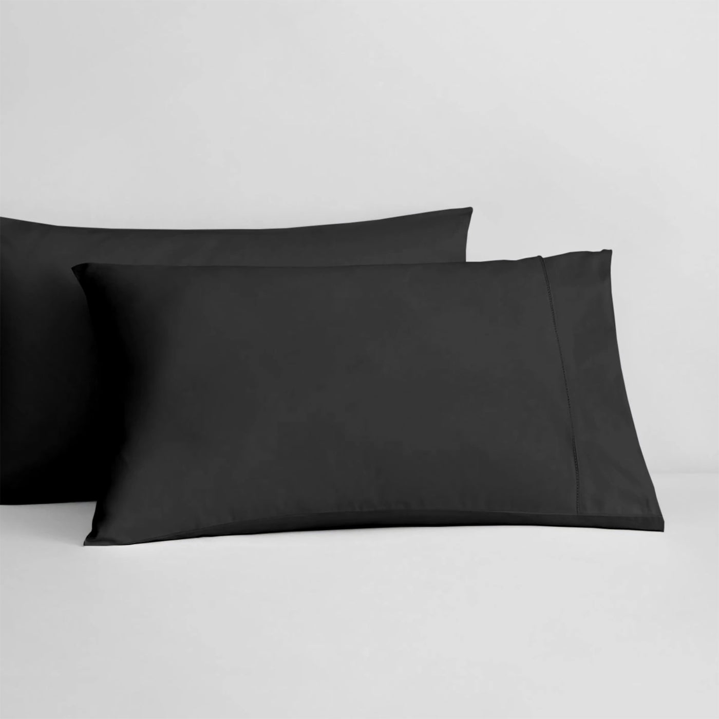 Set of 2 Solid Pillowcases 100% Egyptian Cotton 600 Thread Count